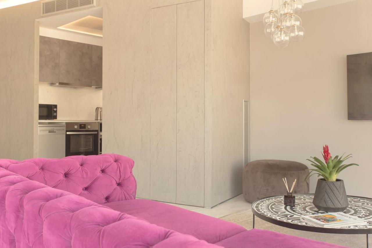 Luxury Apartment Near Acropolis-Living Stone Gold 아테네 외부 사진